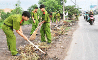 Đẩy mạnh phong trào Công an nhân dân học tập và thực hiện sáu điều Bác Hồ dạy